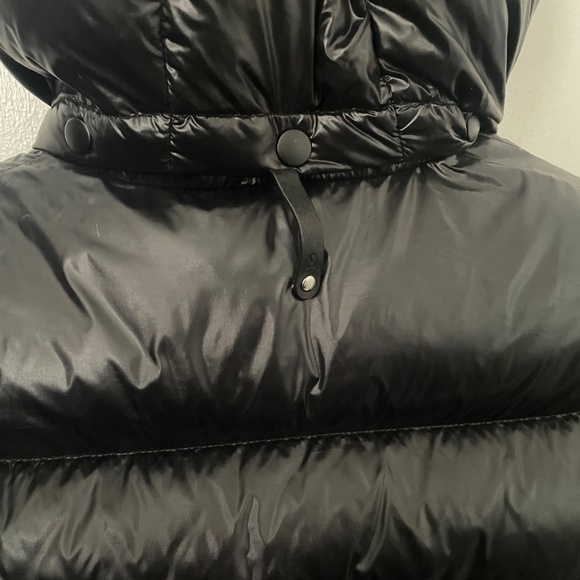 Mackage Kid’s Jesse Down Jacket - Size 2 - Black - Picture 6 of 9